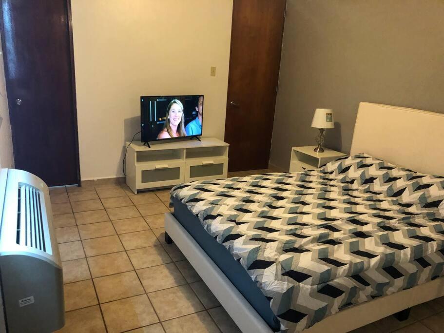Haudimar Ph Beachfront Apt 4Br/3Bath イサベラ エクステリア 写真