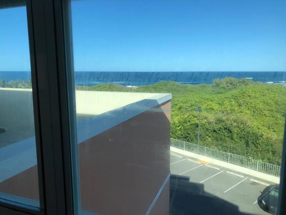 Haudimar Ph Beachfront Apt 4Br/3Bath イサベラ エクステリア 写真