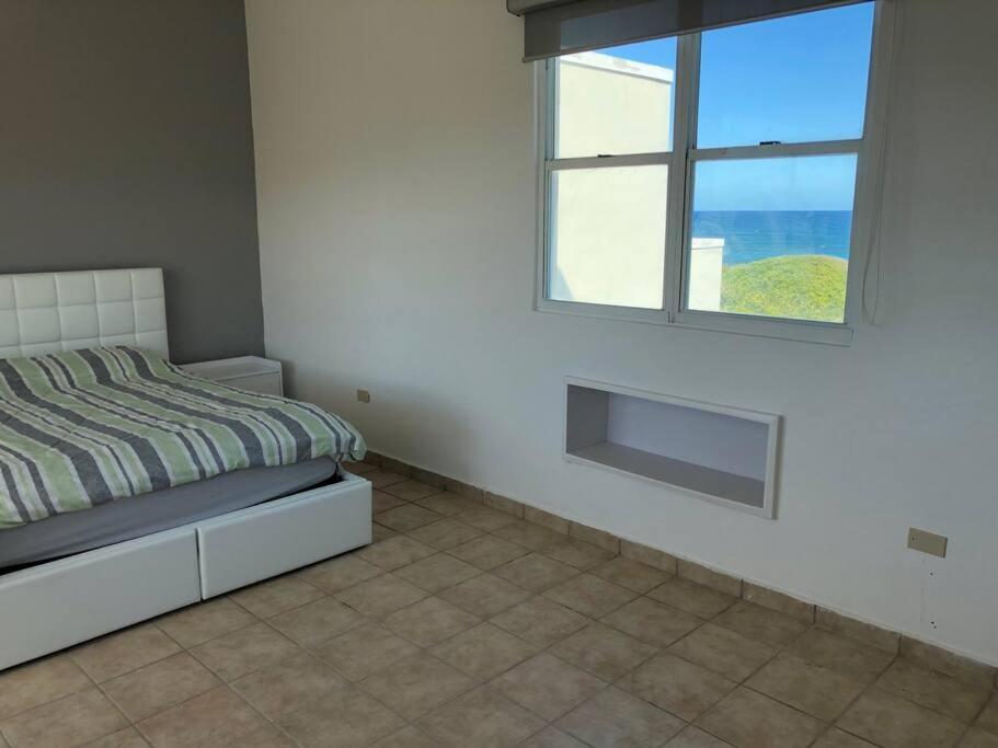 Haudimar Ph Beachfront Apt 4Br/3Bath イサベラ エクステリア 写真